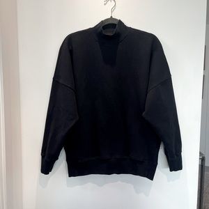 TNA Cozy Boyfriend Mick Sweatshirt